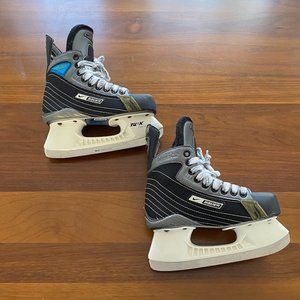 Nike Bayer Supreme 50 Power Superfit Size 2.5